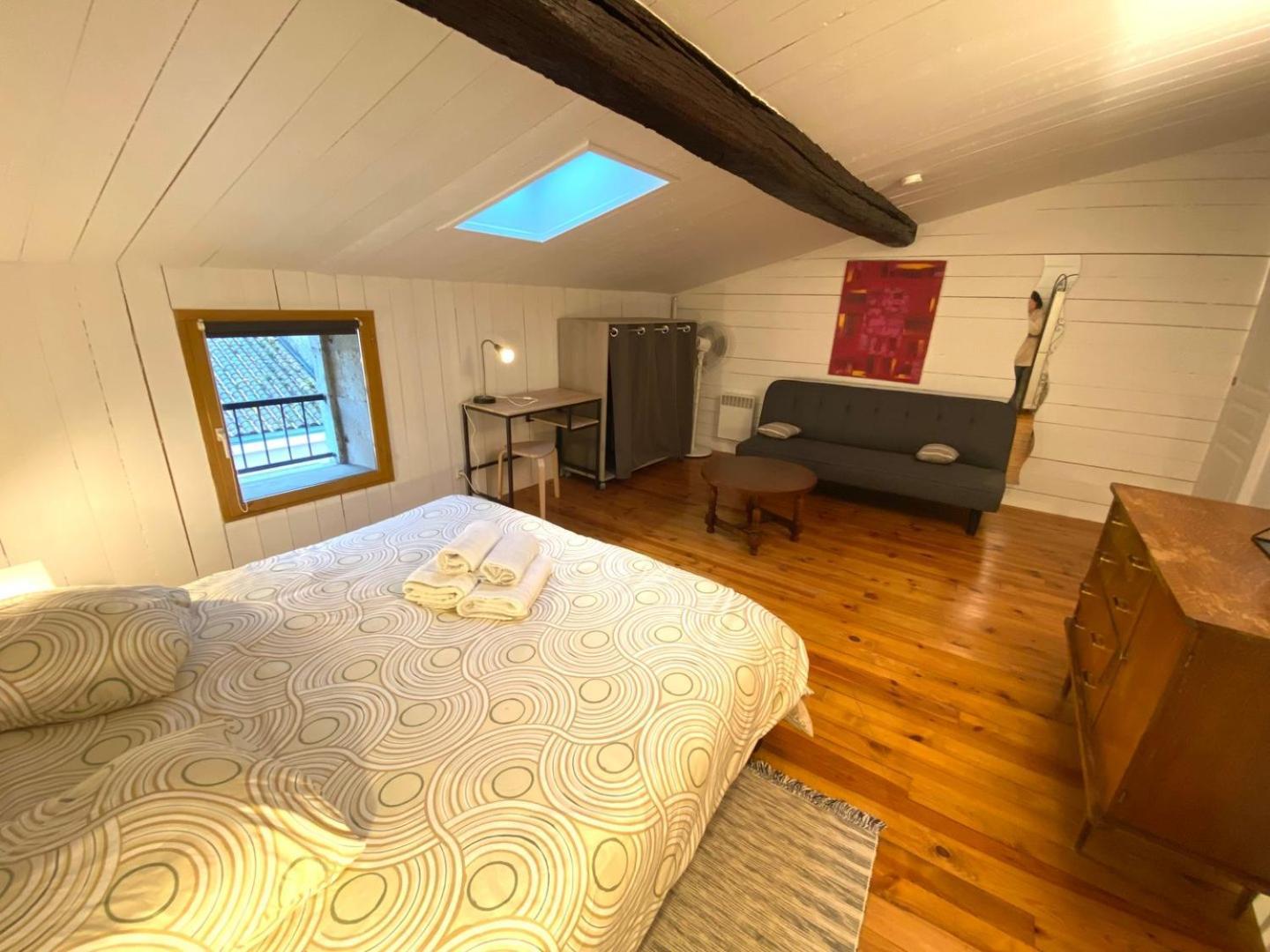 Le Clain De Vivonne, Cosy Appartement Plein Centre Экстерьер фото
